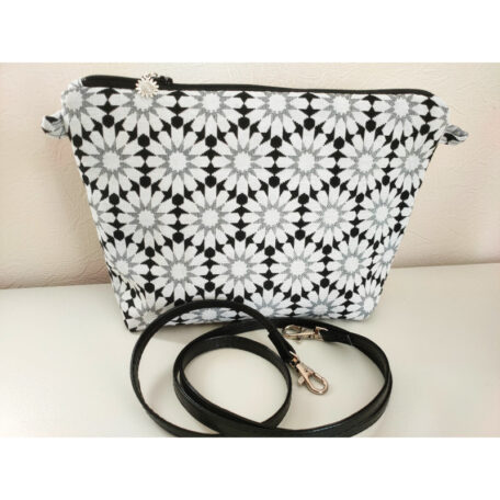 Sac bandoulière en tissu blanc noir fleurs